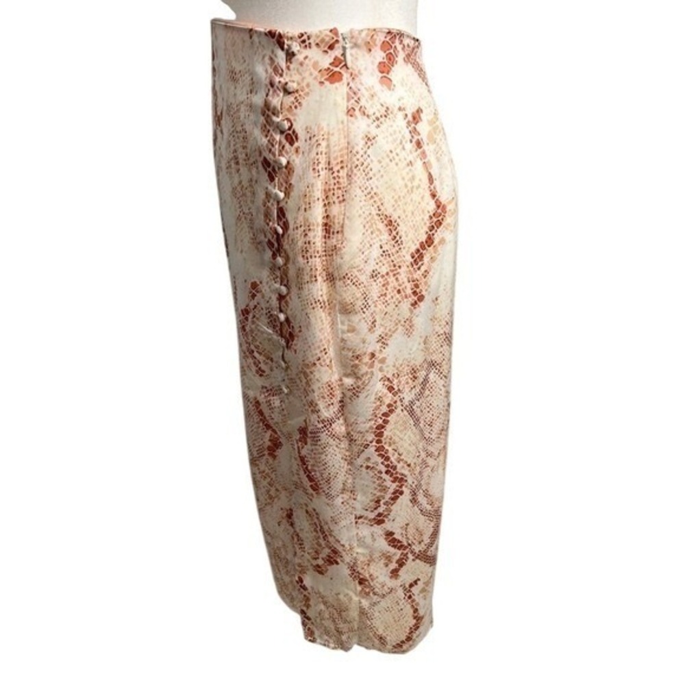 NWT Cupcakes and Cashmere snakeskin Print Midi Skirt Side button Neutral